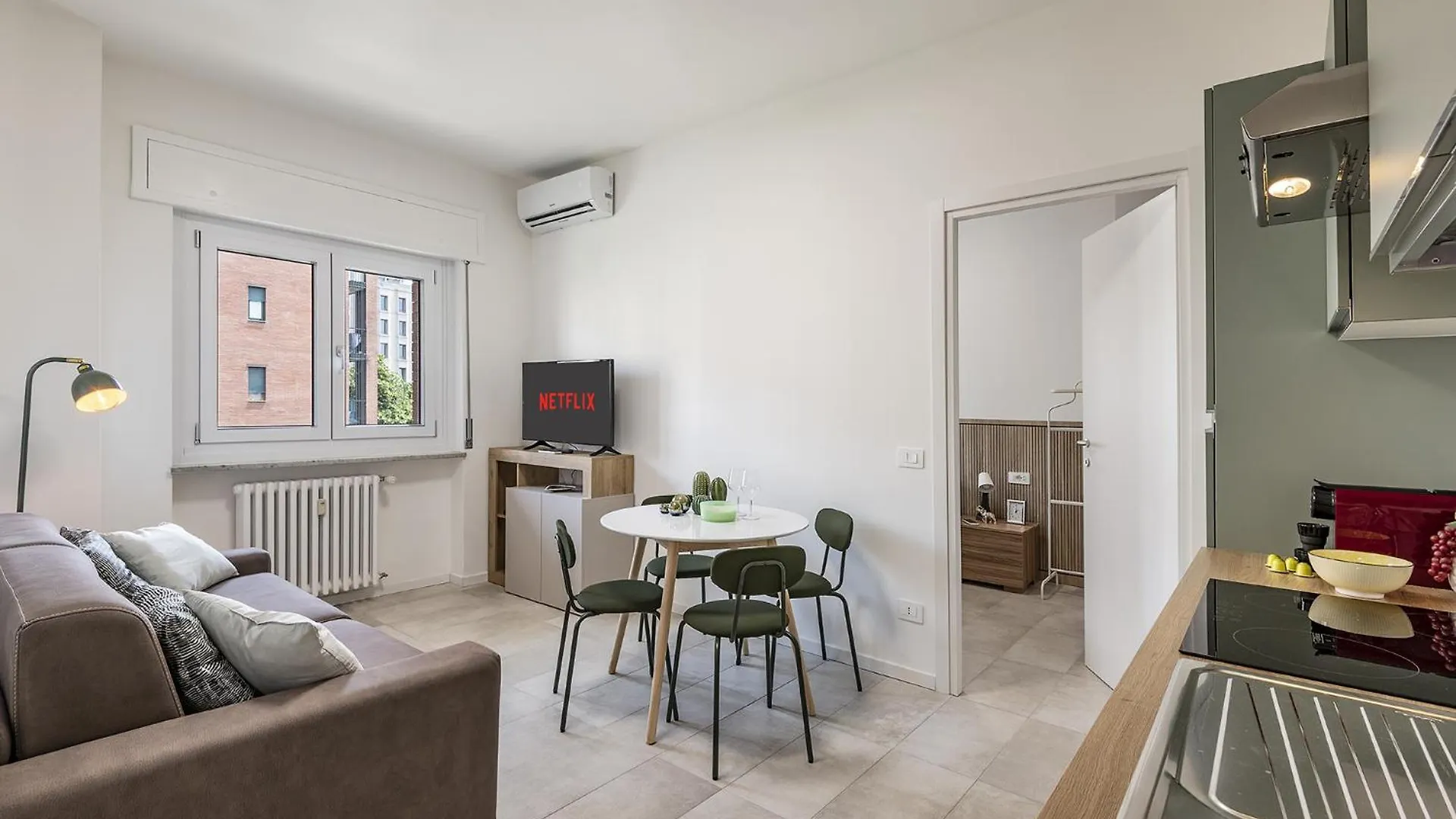 Lambrate Suite - 200 Meters From The Station 밀라노 이탈리아